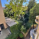 Beautiful With A View Of Castle Apartamento