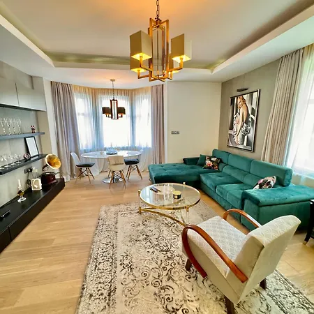 Beautiful With A View Of Castle * Братислава