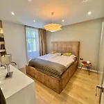 Appartement Beautiful With A View Of Castle Bratislava