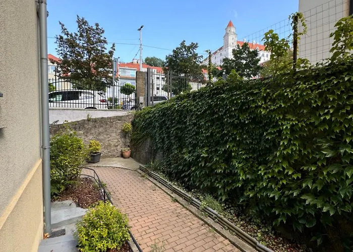 Beautiful With A View Of Castle Apartmán Bratislava